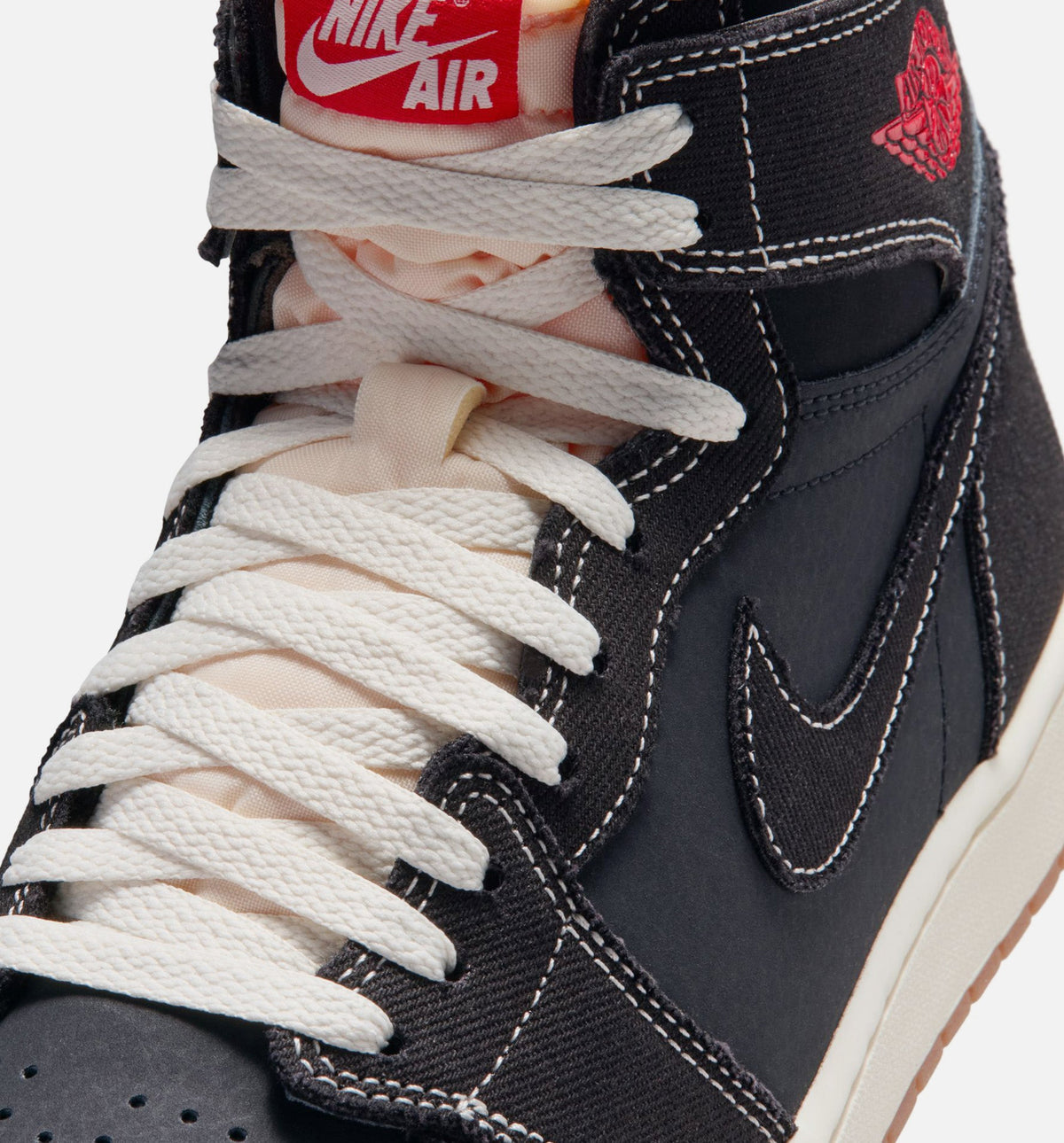 Air Jordan 1 Retro High OG Flight Club Mens Lifestyle Shoe - BlackUniversity RedSailGum Medium Brown