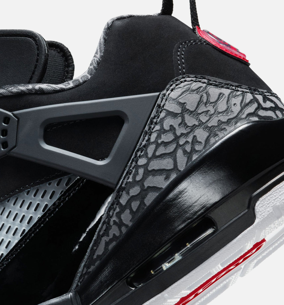 Spizike Low Mens Lifestyle Shoe - BlackClassic GreenWhiteVarsity Red