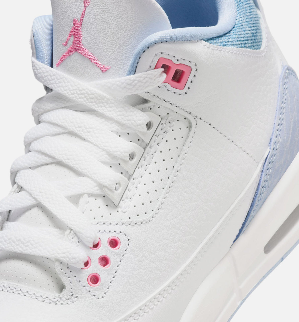 Air Jordan 3 Retro Cobalt Bliss Grade School Lifestyle Shoe - WhiteCobalt BlissFootball GreyPink Glow