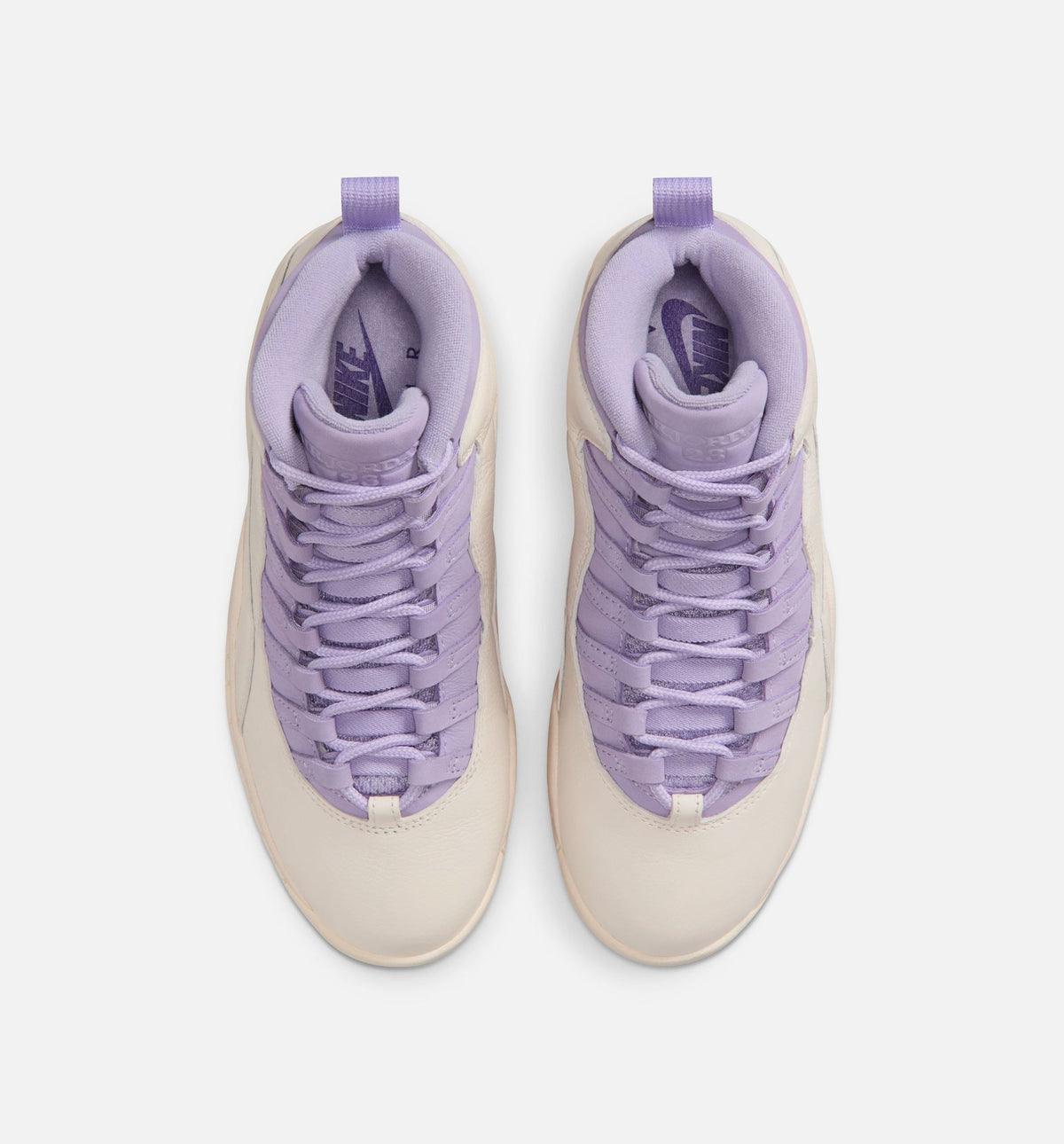 Air Jordan 10 Retro Hydrangeas Womens Lifestyle Shoe - ChalkHydrangeasWild Grape