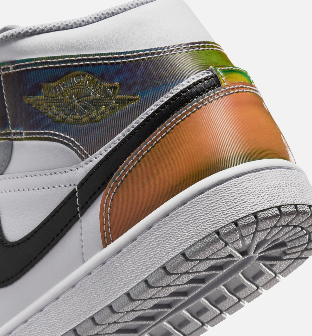Air Jordan 1 Mid SE Mens Lifestyle Shoe - BlackWhiteWolf Grey