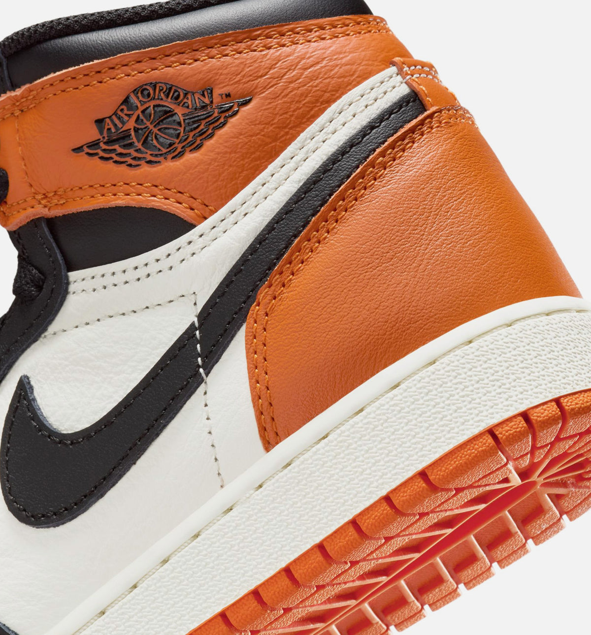 Air Jordan 1 Retro High OG Shattered Backboard Grade School Lifestyle Shoe - BlackBlackSailStarfish