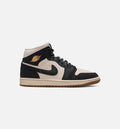 Air Jordan 1 Mid SE Womens Lifestyle Shoe - Off-NoirChalkPearl White
