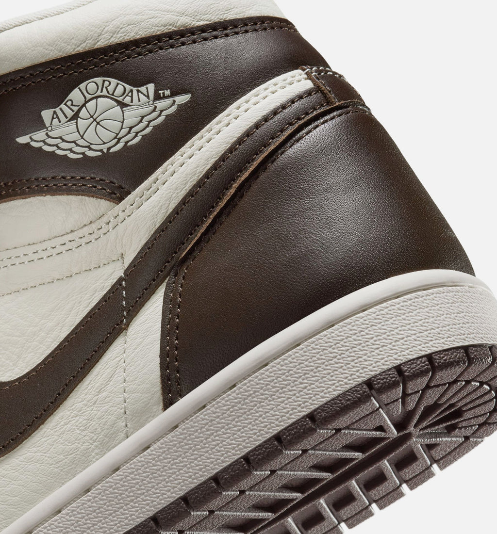 Air Jordan 1 Retro High OG Baroque Brown Womens Lifestyle Shoe - Baroque BrownLight Madder RootSail