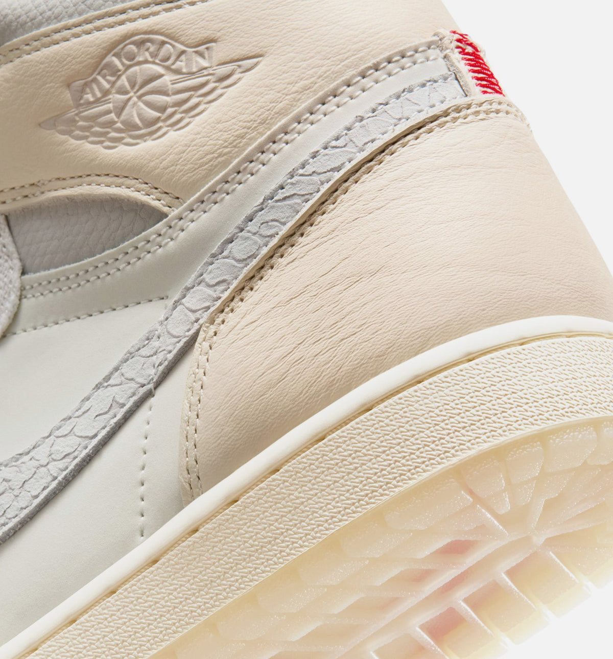 Air Jordan 1 Retro High OG Sail Mens Lifestyle Shoe - SailUniversity RedPale IvoryCoconut MilkPhantom